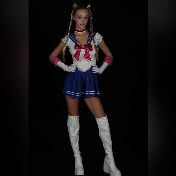 Sailor-Inspired Blue and Pink Dress - Picture 4 of 7